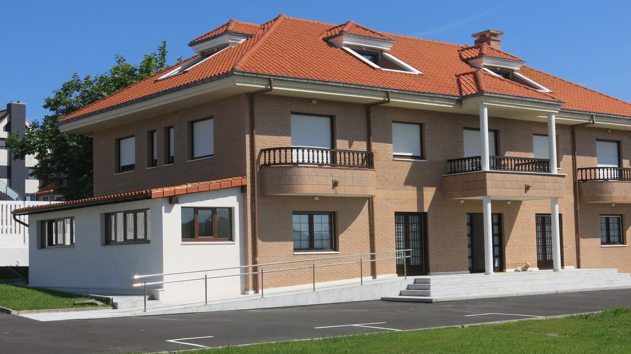 Apartamentos La Canal Soto de la Marina Esterno foto