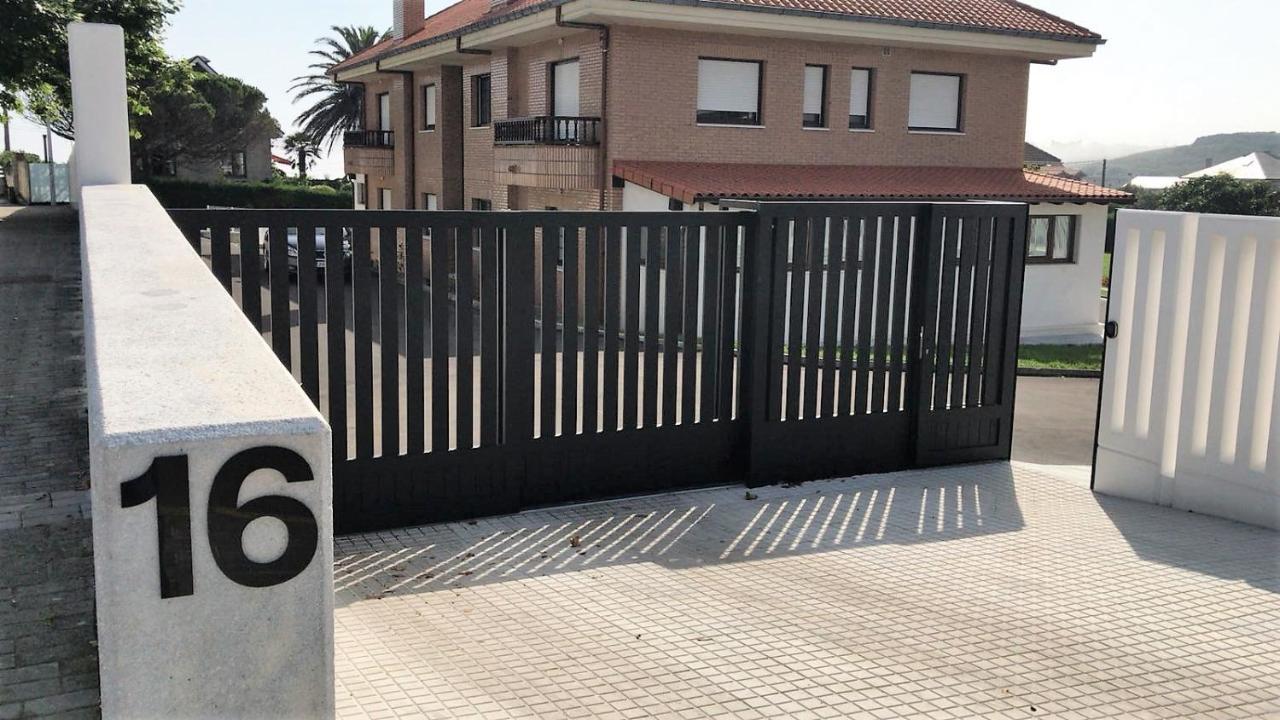Apartamentos La Canal Soto de la Marina Esterno foto